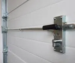 Cheshire Locksmith Store Cheshire, CT 203-347-3161 - 17a-Garage-Door-Locks